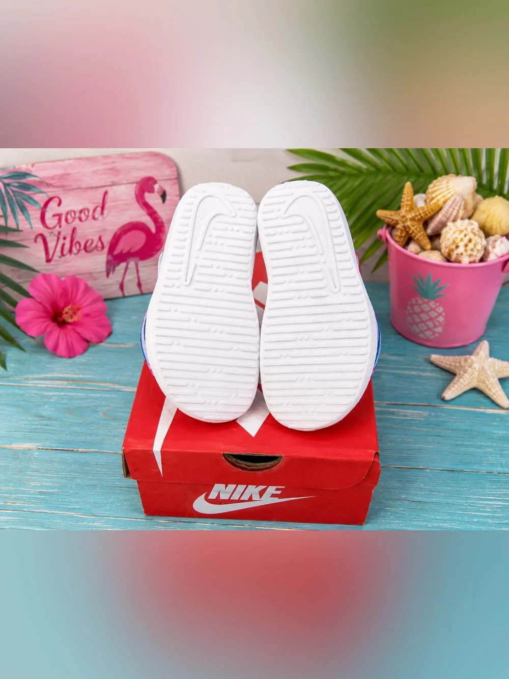 Nike Kids Sunray Protect 2 Water Shoes Blue Pink White Size 8C New in Box